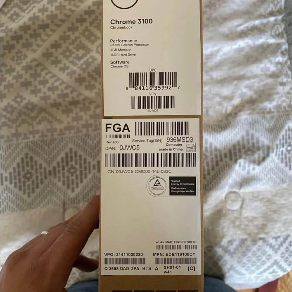 Dell- Google Chromebook, barely used two times only.